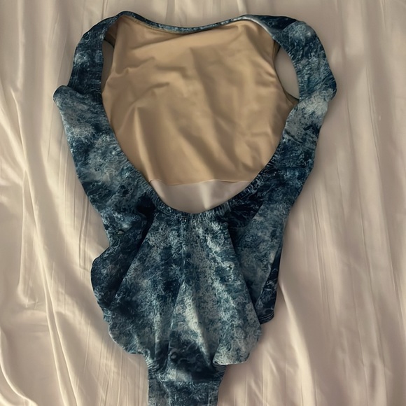 Lucky Leo Size: S - Picture 2 of 2